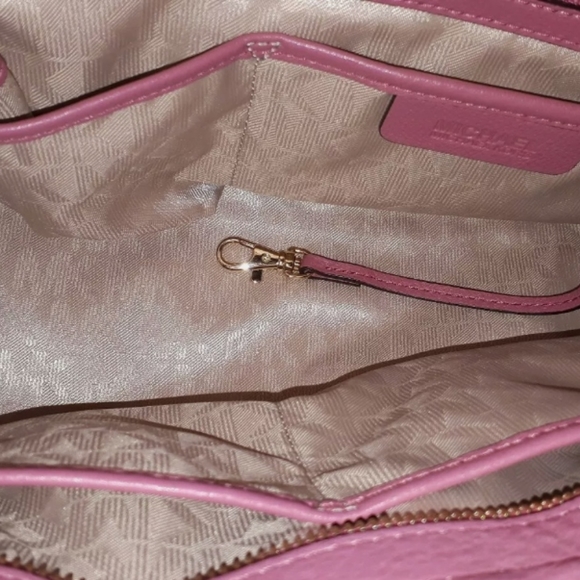 Michael Kor ladies bag like brand new - Picture 3 of 7